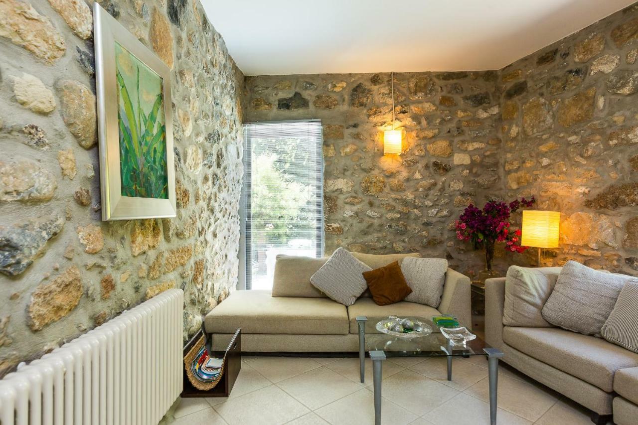 Muazzo Creta Stone House, Nature Escape With Pool, By Thinkvilla Pigi  외부 사진
